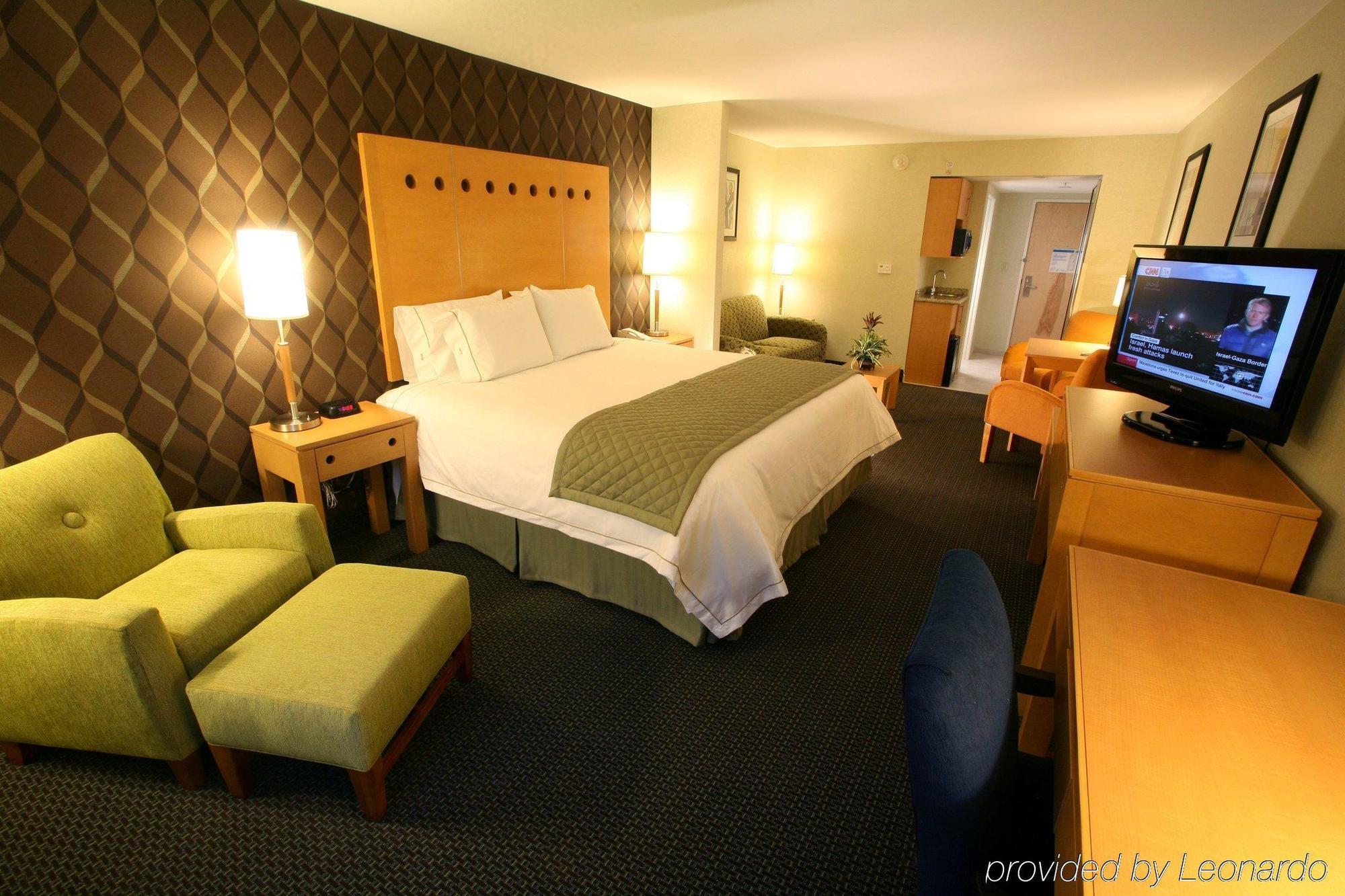 Holiday Inn Express & Suites Monterrey Aeropuerto, An Ihg Hotel Værelse billede