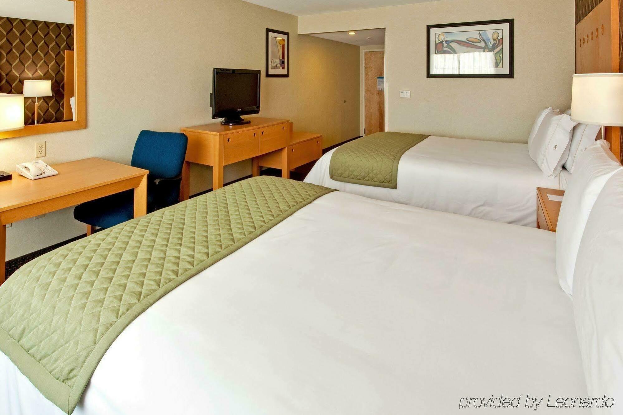 Holiday Inn Express & Suites Monterrey Aeropuerto, An Ihg Hotel Værelse billede